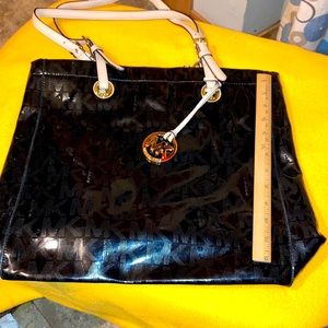 MKors Jset Blavk Shiny MK leather Lg